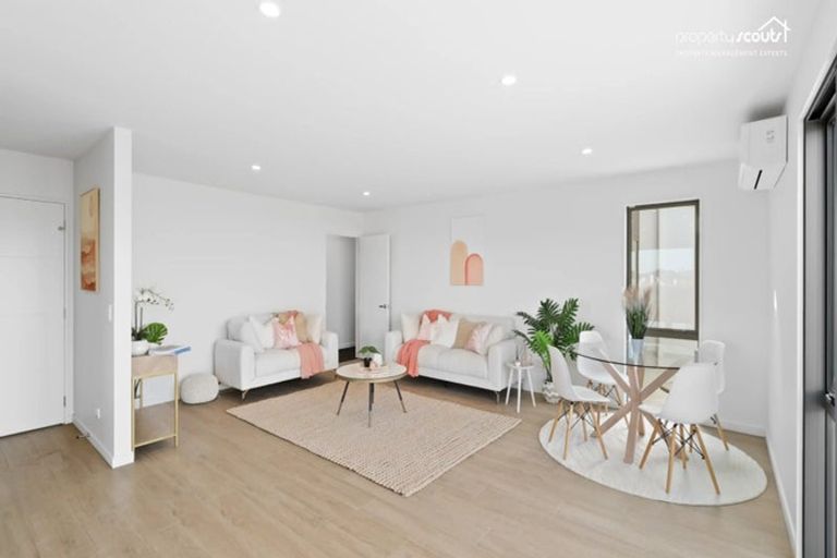 Photo of property in 2 Tarata Way, Lower Shotover, 9304