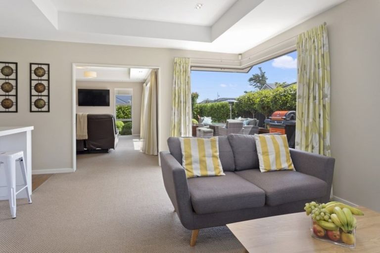 Photo of property in 7 Kawakawa Street, Pegasus, 7612