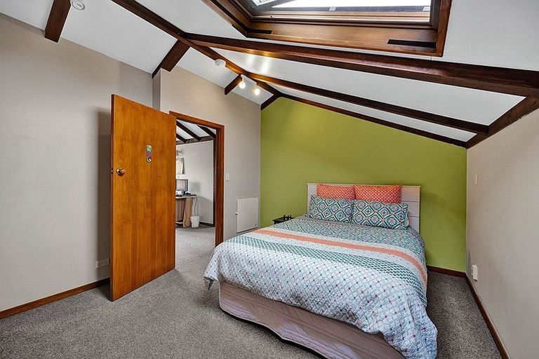 Photo of property in 2 Morrissey Street, Hawera, 4610