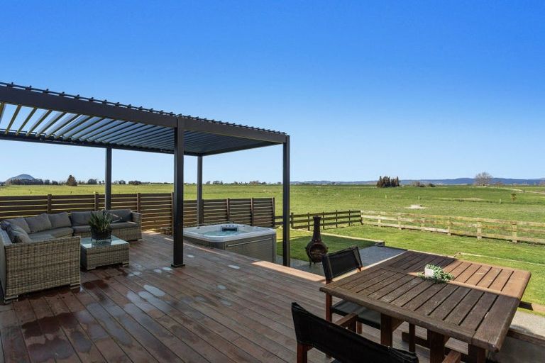 Photo of property in 97 East Bank Road, Edgecumbe, Whakatane, 3193