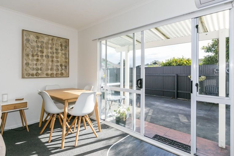 Photo of property in 26 Bedford Road, Marewa, Napier, 4110