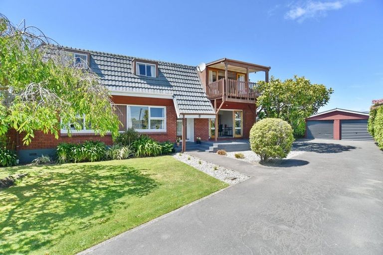 Photo of property in 15 Glenmore Avenue, Casebrook, Christchurch, 8051