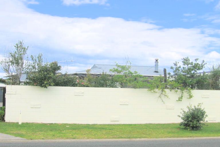 Photo of property in 118a Barbara Avenue, Whangamata, 3620