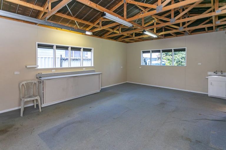 Photo of property in 68 Watt Street, Coromandel, 3506