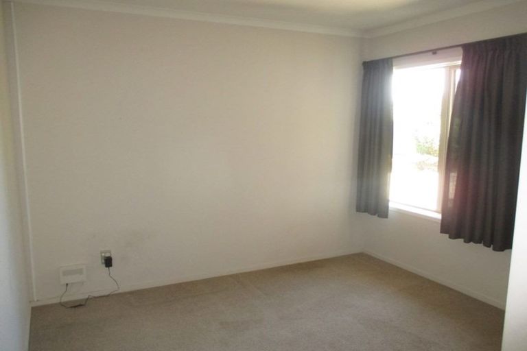 Photo of property in 27 Whitney Place, Rototuna North, Hamilton, 3210