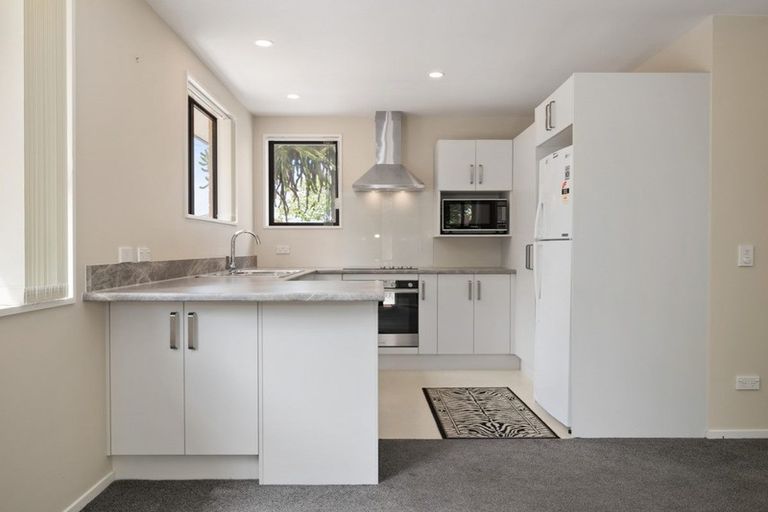 Photo of property in 1 Farm Lane, Parklands, Christchurch, 8083