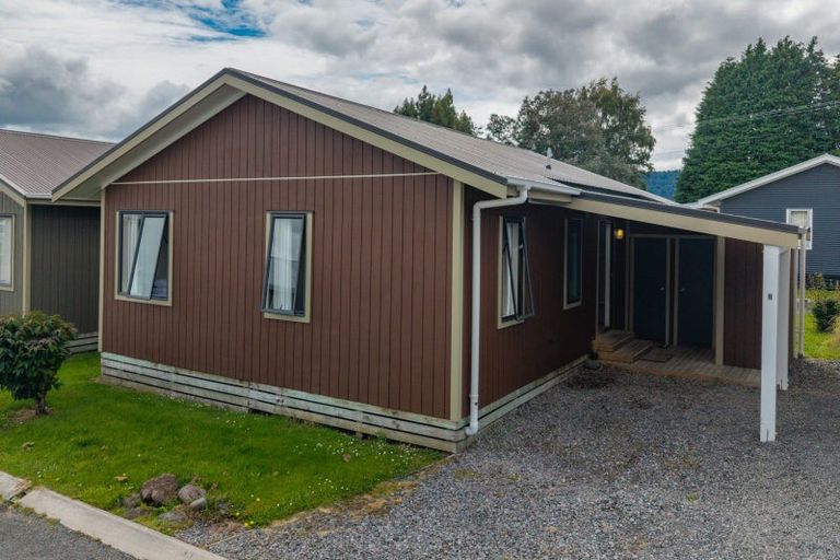 Photo of property in 8/20 Rangataua Rd (state Highway 49), Ohakune, 4625
