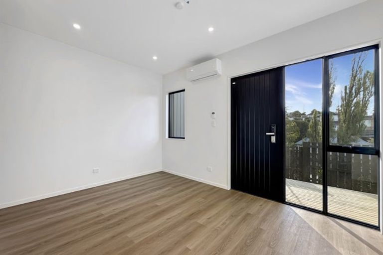 Photo of property in 8/27 Glenorchy Street, Glen Eden, Auckland, 0602