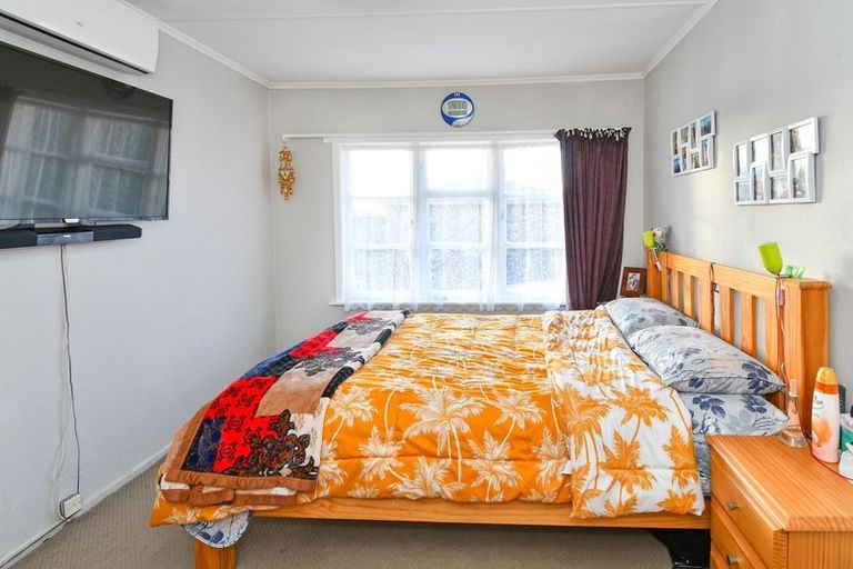 Photo of property in 23a Great South Road, Manurewa, Auckland, 2102