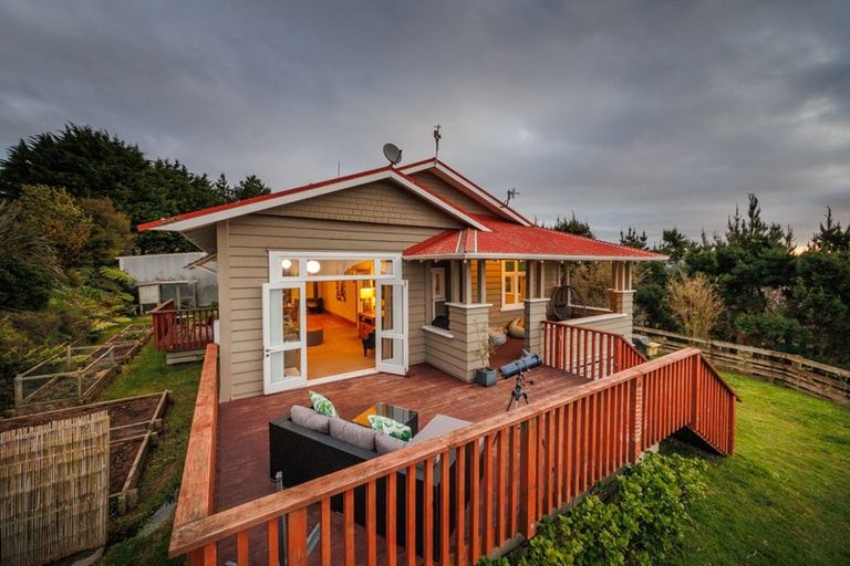 Photo of property in 104 Harrison Hill Road, Aokautere, Palmerston North, 4471