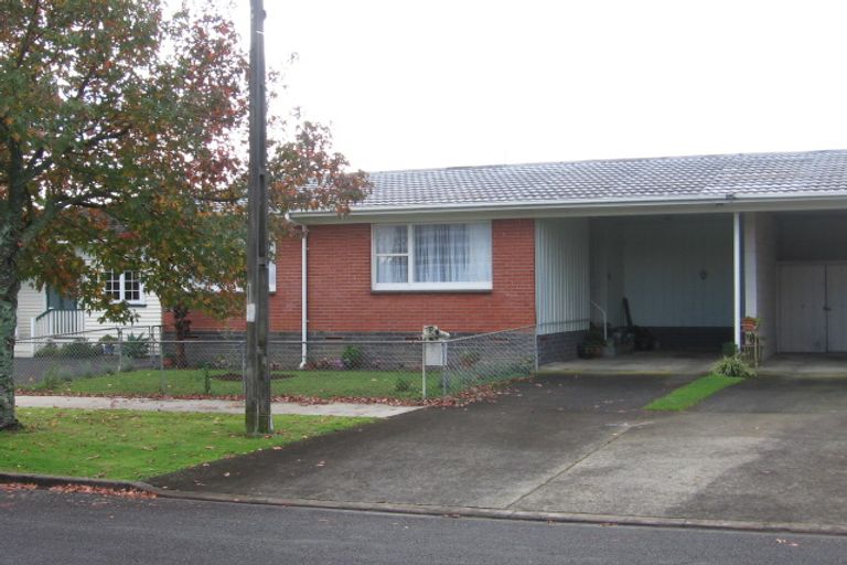 Photo of property in 2/4 Tavistock Street, Papatoetoe, Auckland, 2104