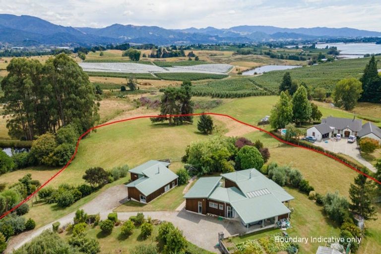 Photo of property in 152 Eden Road, Tasman, Upper Moutere, 7175