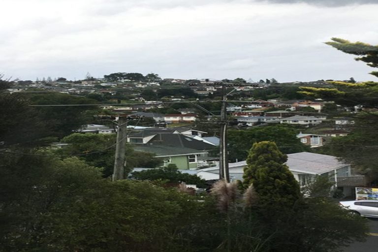 Photo of property in 93 Archers Road, Hillcrest, Auckland, 0629