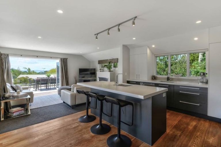 Photo of property in 33b Bleakhouse Road, Howick, Auckland, 2014