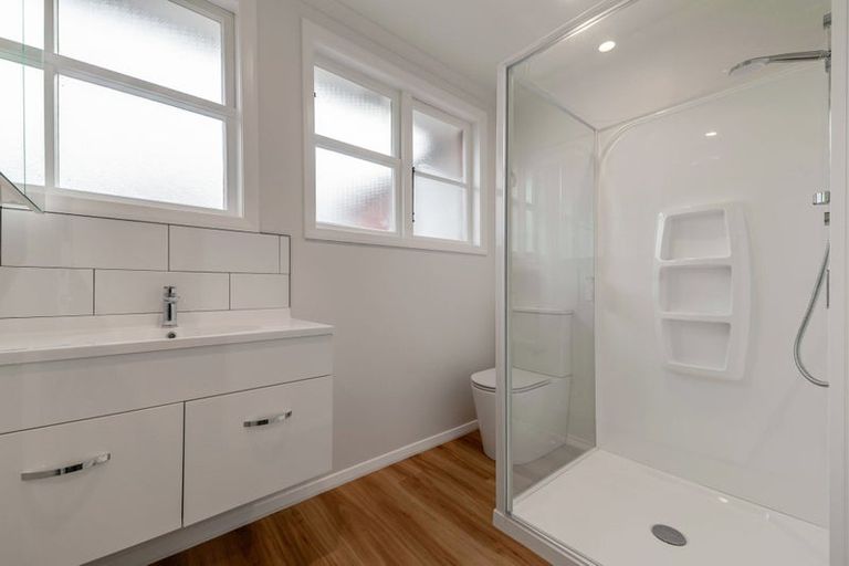 Photo of property in 2 Newbury Street, Awapuni, Palmerston North, 4412