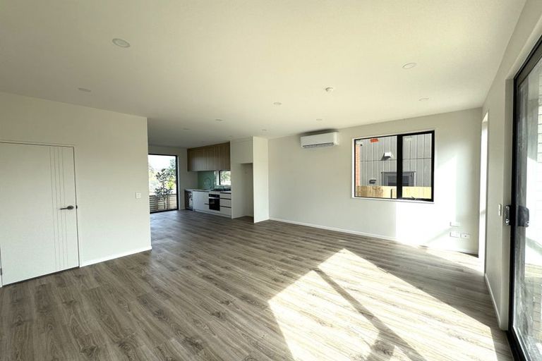 Photo of property in 163 Henwood Road, Westgate, 0814