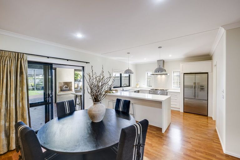 Photo of property in 6 Percy Berry Place, Havelock North, 4130