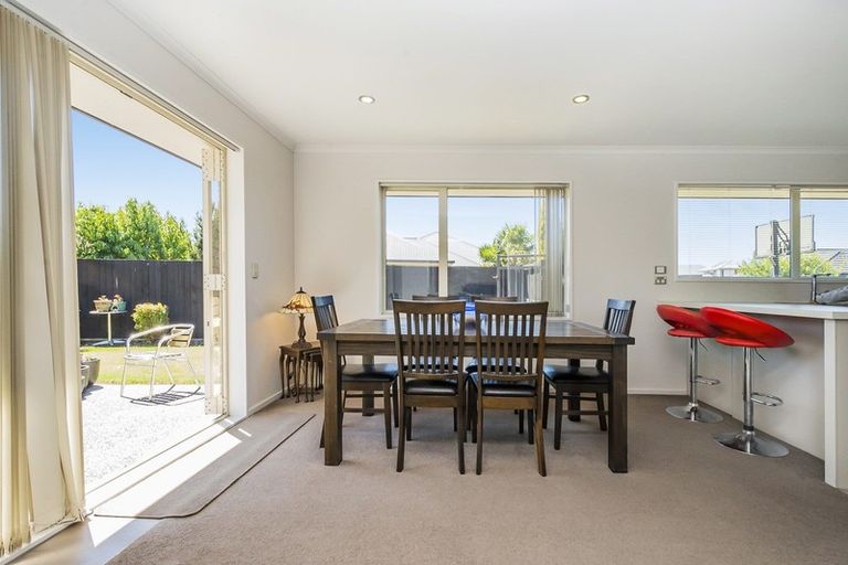 Photo of property in 49 Somerville Crescent, Aidanfield, Christchurch, 8025