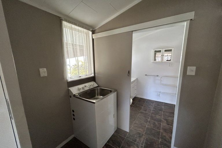 Photo of property in 1 Hunter Crescent, Wanaka, 9305