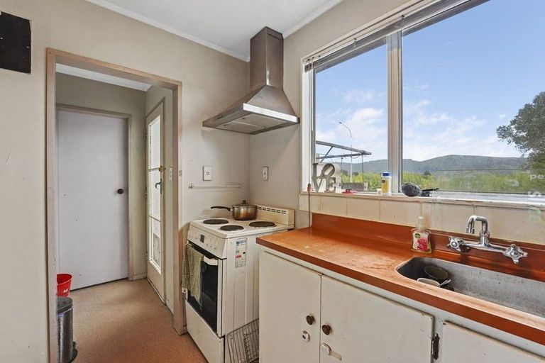 Photo of property in 5/264 Grounsell Crescent, Belmont, Lower Hutt, 5010