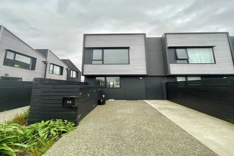 Photo of property in 15a Cuba Street, Petone, Lower Hutt, 5012