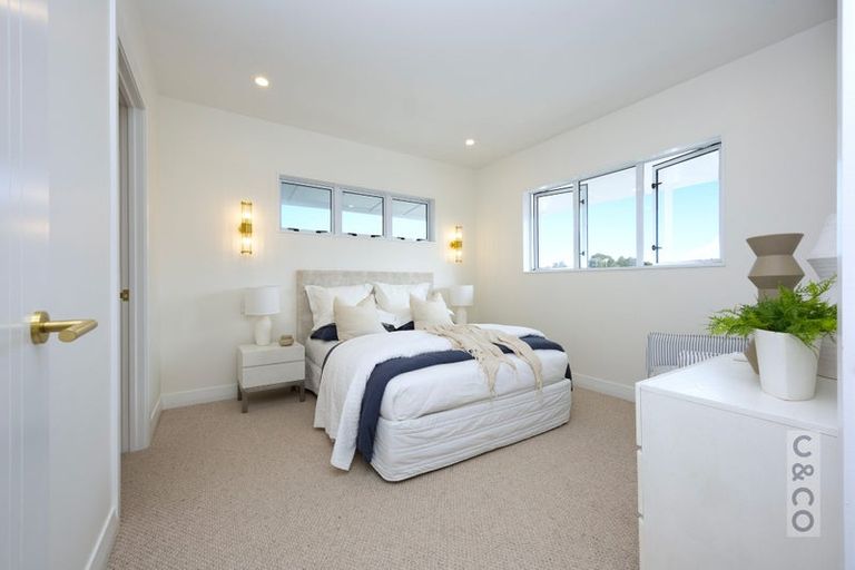 Photo of property in 15 Edward Street, Riverhead, 0820