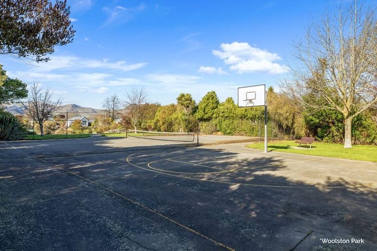 Photo of property in 10a Silvester Street, Woolston, Christchurch, 8023