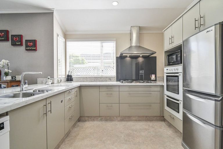 Photo of property in 408 King Street South, Hastings, 4122