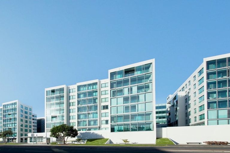 Photo of property in The Docks Apartments, 230/6 Dockside Lane, Auckland Central, Auckland, 1010