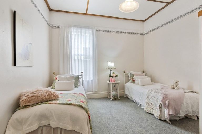 Photo of property in 165 Cambridge Street, Levin, 5510