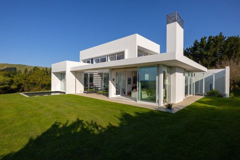 Photo of property in 107 Ngahere Park Road, Turitea, Palmerston North, 4472