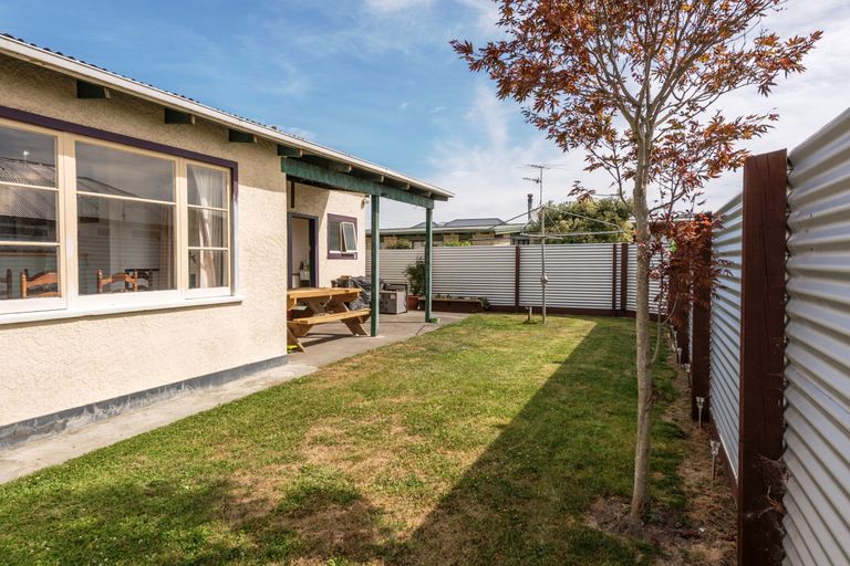Photo of property in 132 Mcmurdo Street, Tinwald, Ashburton, 7700
