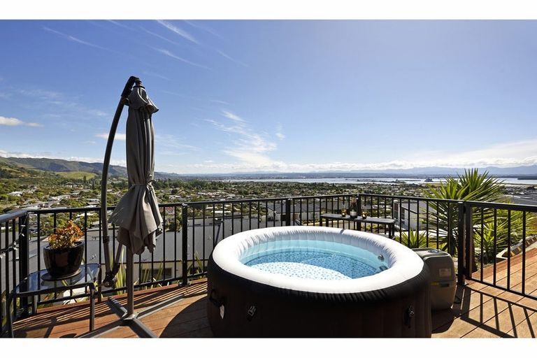 Photo of property in 74 Coster Street, Stoke, Nelson, 7011