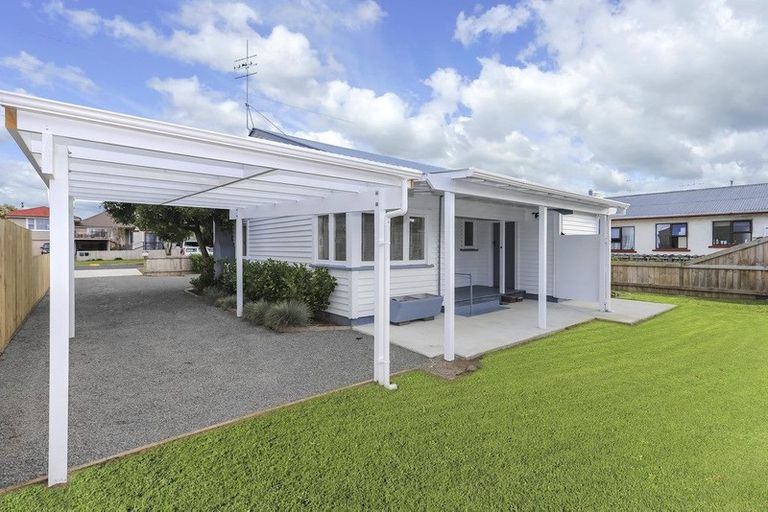 Photo of property in 23b Pooles Road, Greerton, Tauranga, 3112