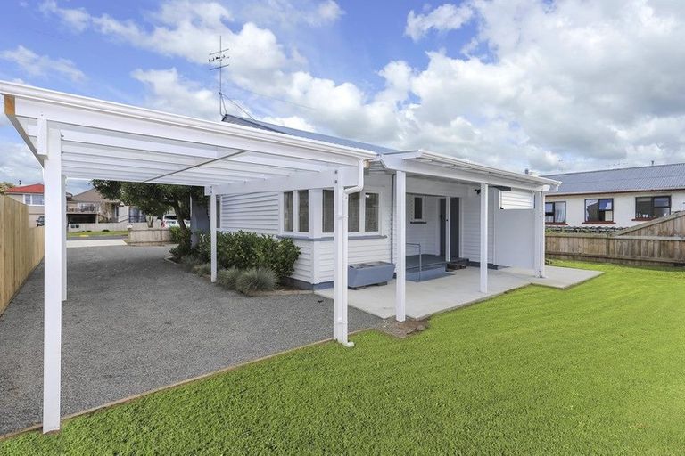 Photo of property in 23b Pooles Road, Greerton, Tauranga, 3112