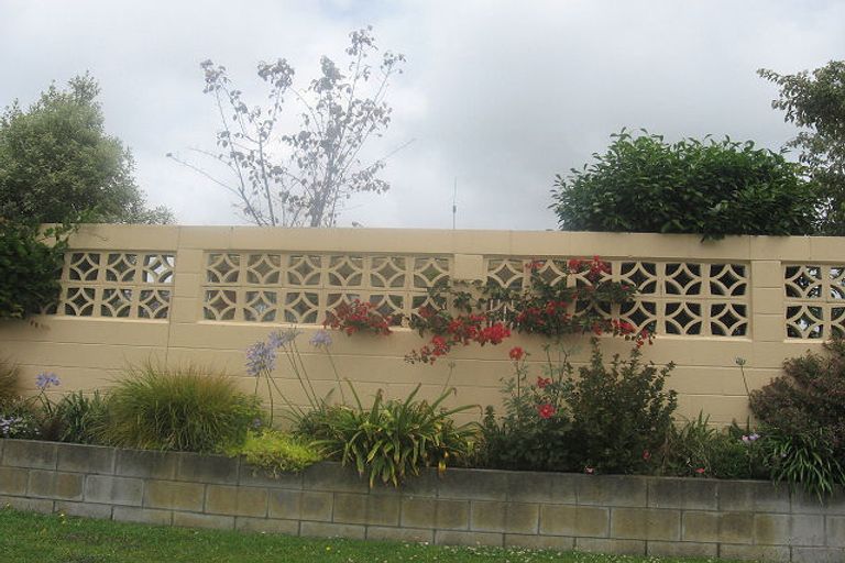 Photo of property in 5 Herbert Street, Te Puke, 3119