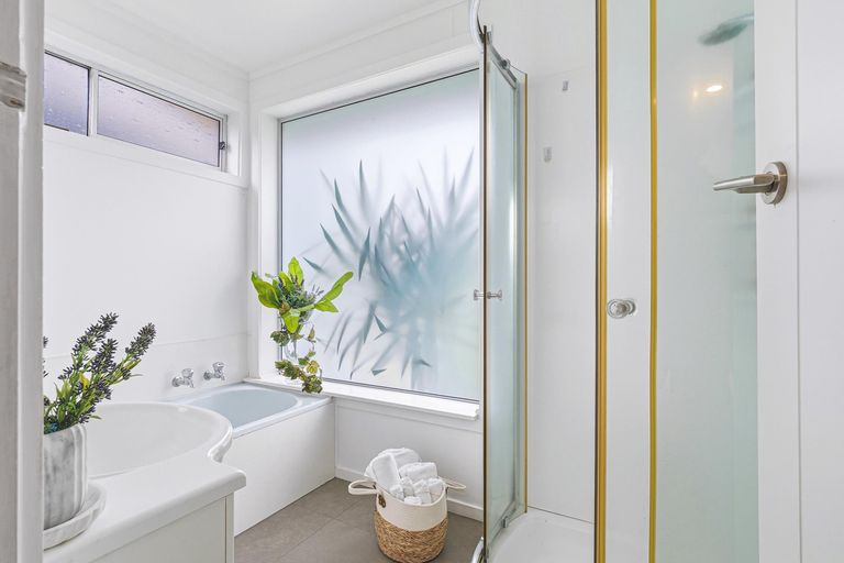 Photo of property in 1 Frame Street, Leamington, Cambridge, 3432