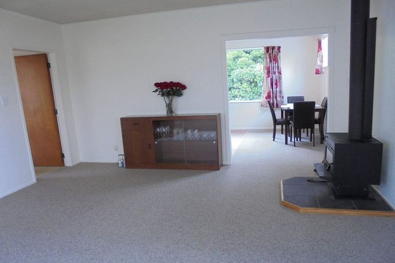 Photo of property in 3a Kingsley Street, Stokes Valley, Lower Hutt, 5019