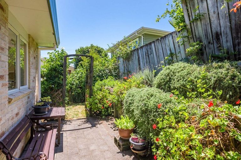 Photo of property in 126 Arawhata Road, Paraparaumu, 5032