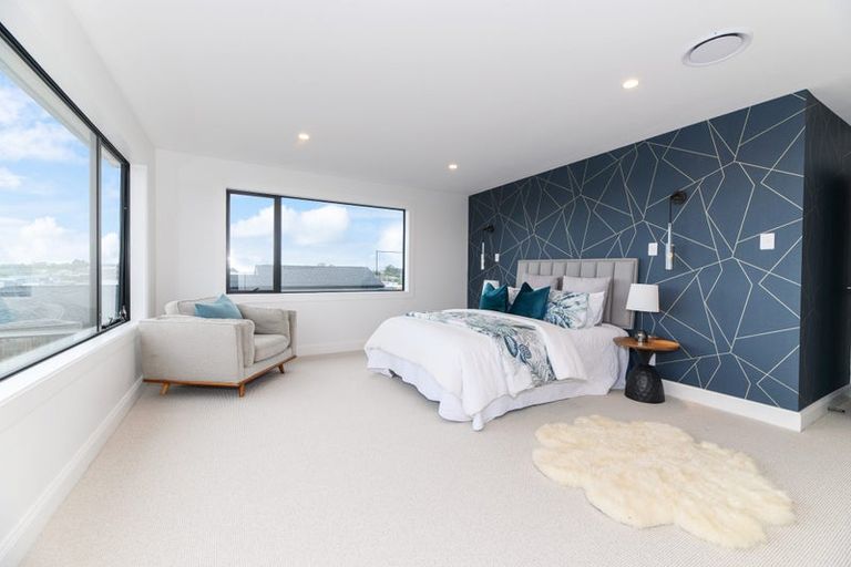 Photo of property in 54 Wainui Road, Silverdale, 0932