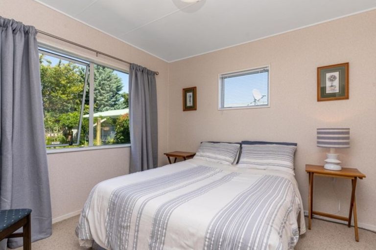 Photo of property in 15 East Street, Greytown, 5712