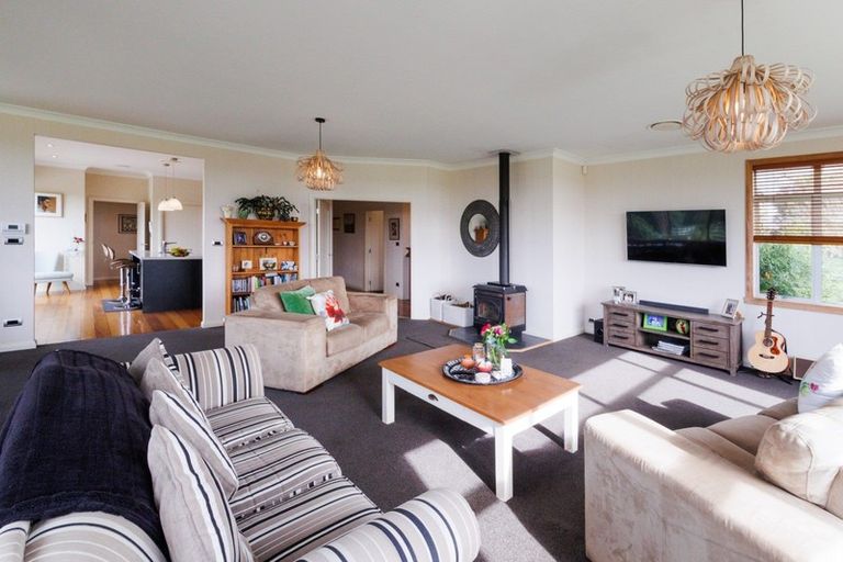 Photo of property in 86 Currins Road, Linton, Palmerston North, 4472