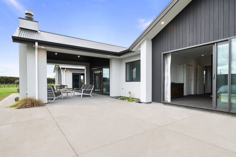 Photo of property in 170 Shirriffs Road, Awapuni, Palmerston North, 4412