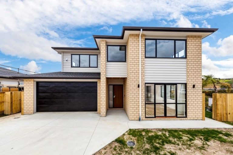 Photo of property in 4 Ahorangi Road, Silverdale, 0932