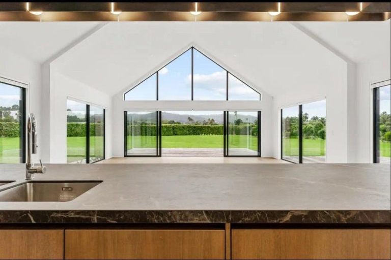 Photo of property in 261 Point Wells Road, Point Wells, 0986