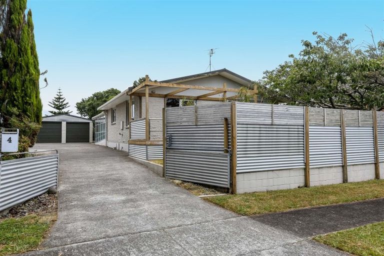 Photo of property in 4 Villa Place, Bell Block, New Plymouth, 4312