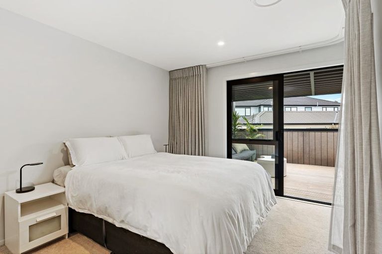 Photo of property in 116 Te Oneroa Way, Long Bay, Auckland, 0630