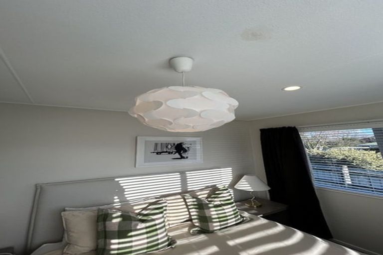 Photo of property in 17 Baillie Crescent, Carterton, 5713