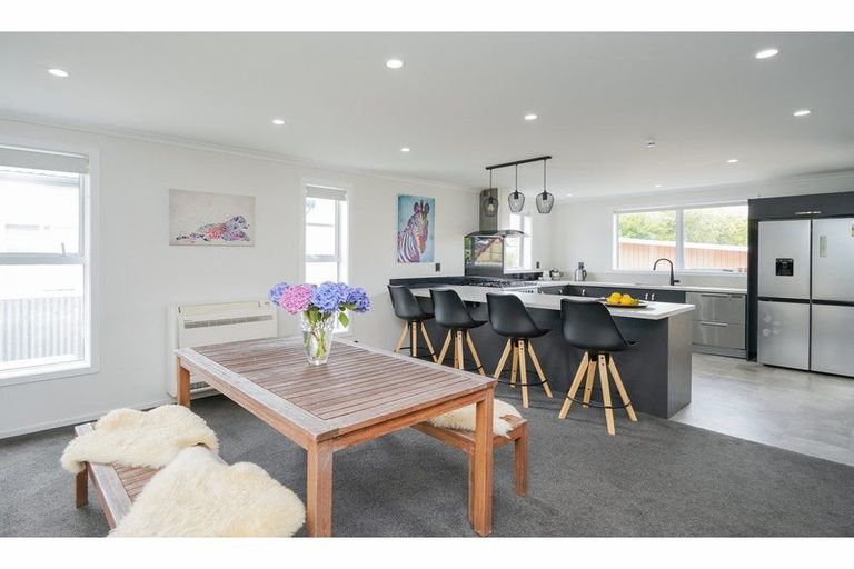 Photo of property in 47 Robertson Street, Richmond, Invercargill, 9810