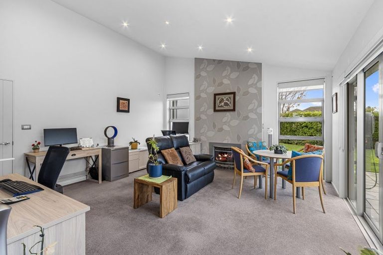 Photo of property in 3 Eaglesome Avenue, Aidanfield, Christchurch, 8025